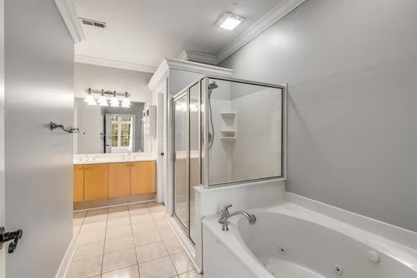 $3,500 | 331 Carpenter Drive Northeast, Unit 8, Sandy Springs, GA 30328