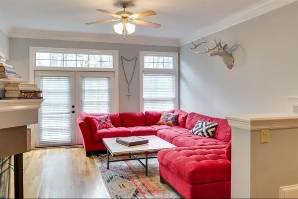 $3,500 | 331 Carpenter Drive Northeast, Unit 8, Sandy Springs, GA 30328