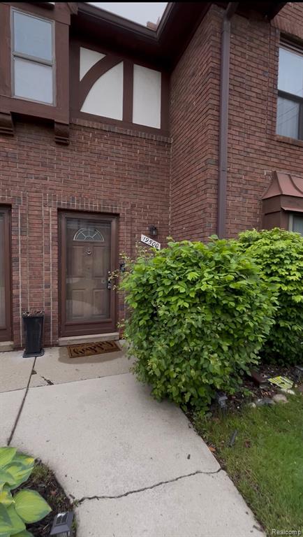 19500 West Eleven Mile Road Southfield, MI 48076 - Photo 14 of 15
