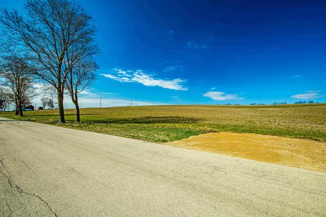 $59,900 | Lot 9 Jeffery, Monroe, WI 53566