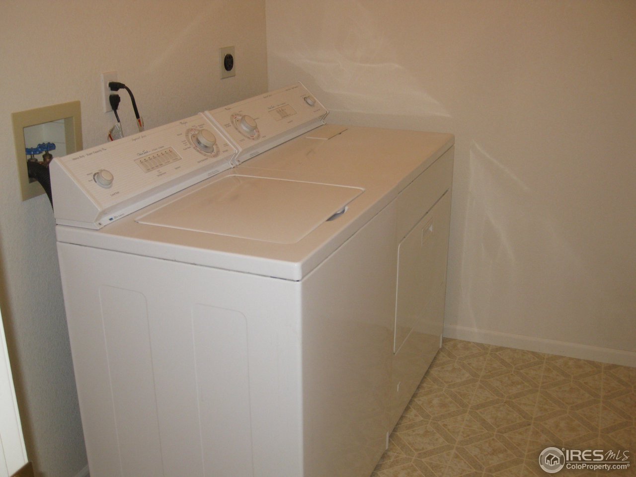 649 Rider Ridge Road Longmont, CO 80504 - Photo 9 of 17 Laundry Room