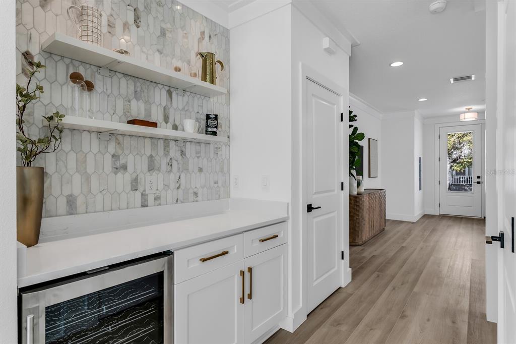 2138 West Chestnut Street Tampa, FL 33607 - Photo 14 of 42