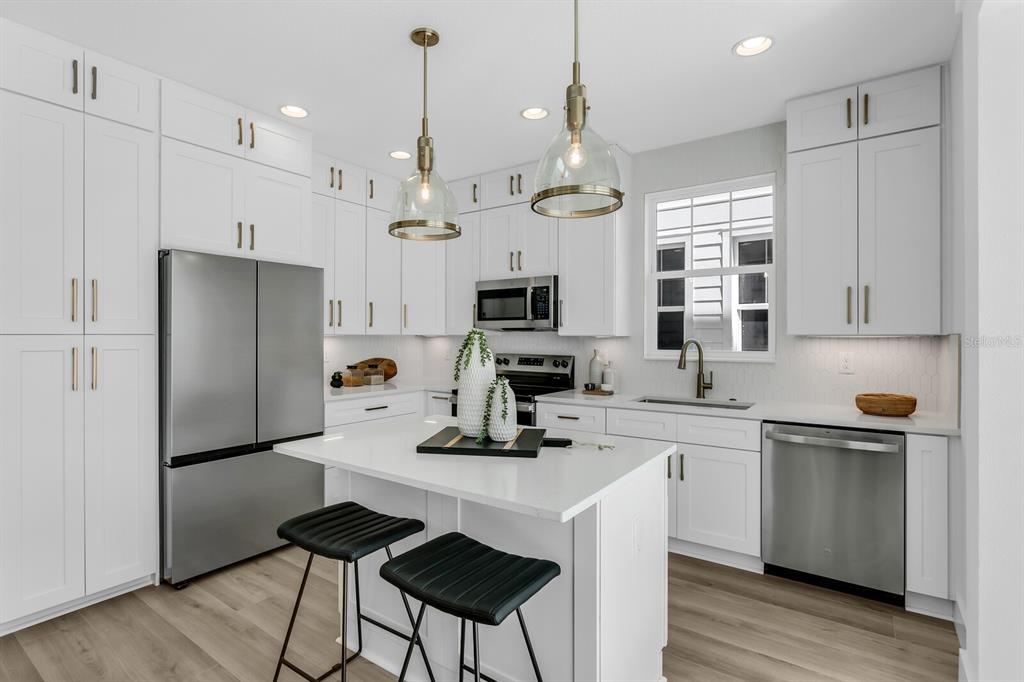 2138 West Chestnut Street Tampa, FL 33607 - Photo 5 of 42