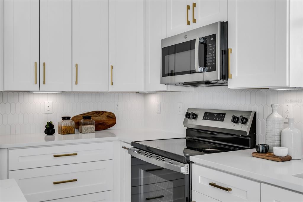 2138 West Chestnut Street Tampa, FL 33607 - Photo 7 of 42