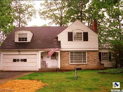2506 Milton Road Cleveland, OH 44118 - Photo 1 of 1 Gallery Image 1
