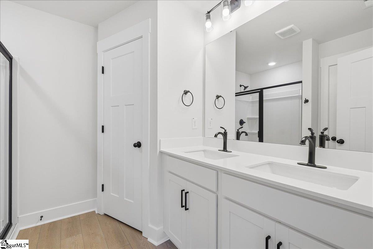 24 Shoemaker Road Greenville, SC 29617 - Photo 16 of 26