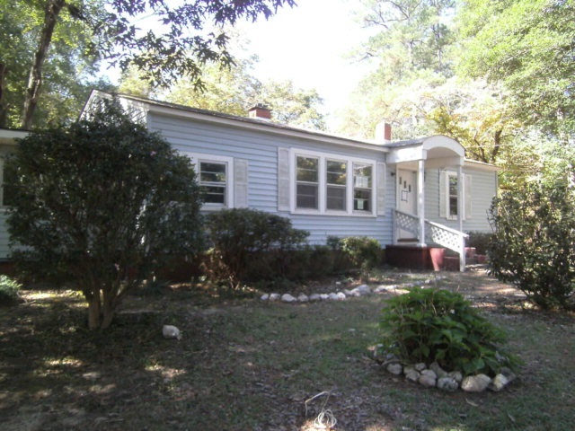 332 Marshall Avenue Rockingham, NC 28379 - Photo 1 of 1 Primary Photo