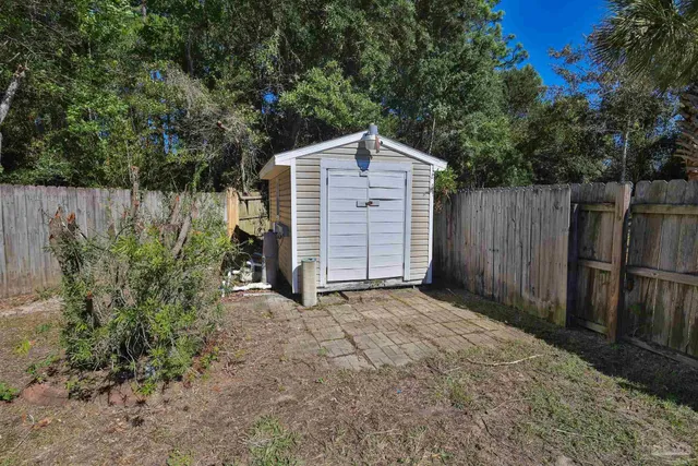 $420,000 | 6958 Elliots Gin Lane, Navarre, FL 32566