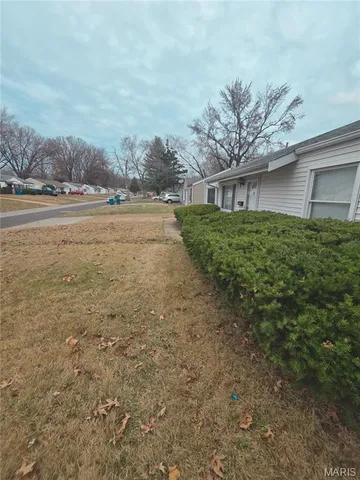 $104,900 | 9808 Lorna Lane, St. Louis, MO 63136