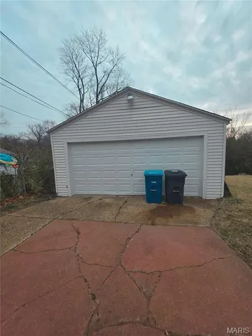 $104,900 | 9808 Lorna Lane, St. Louis, MO 63136