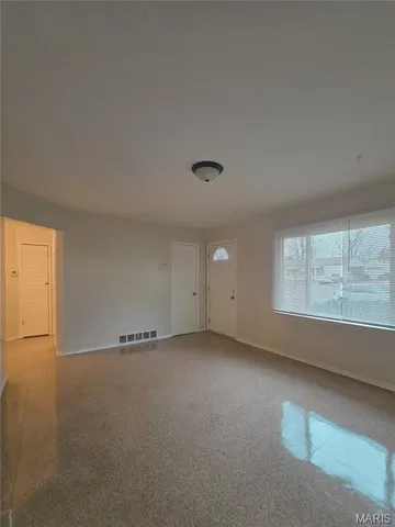 $104,900 | 9808 Lorna Lane, St. Louis, MO 63136