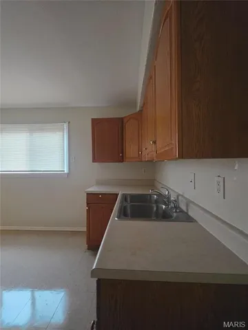 $104,900 | 9808 Lorna Lane, St. Louis, MO 63136