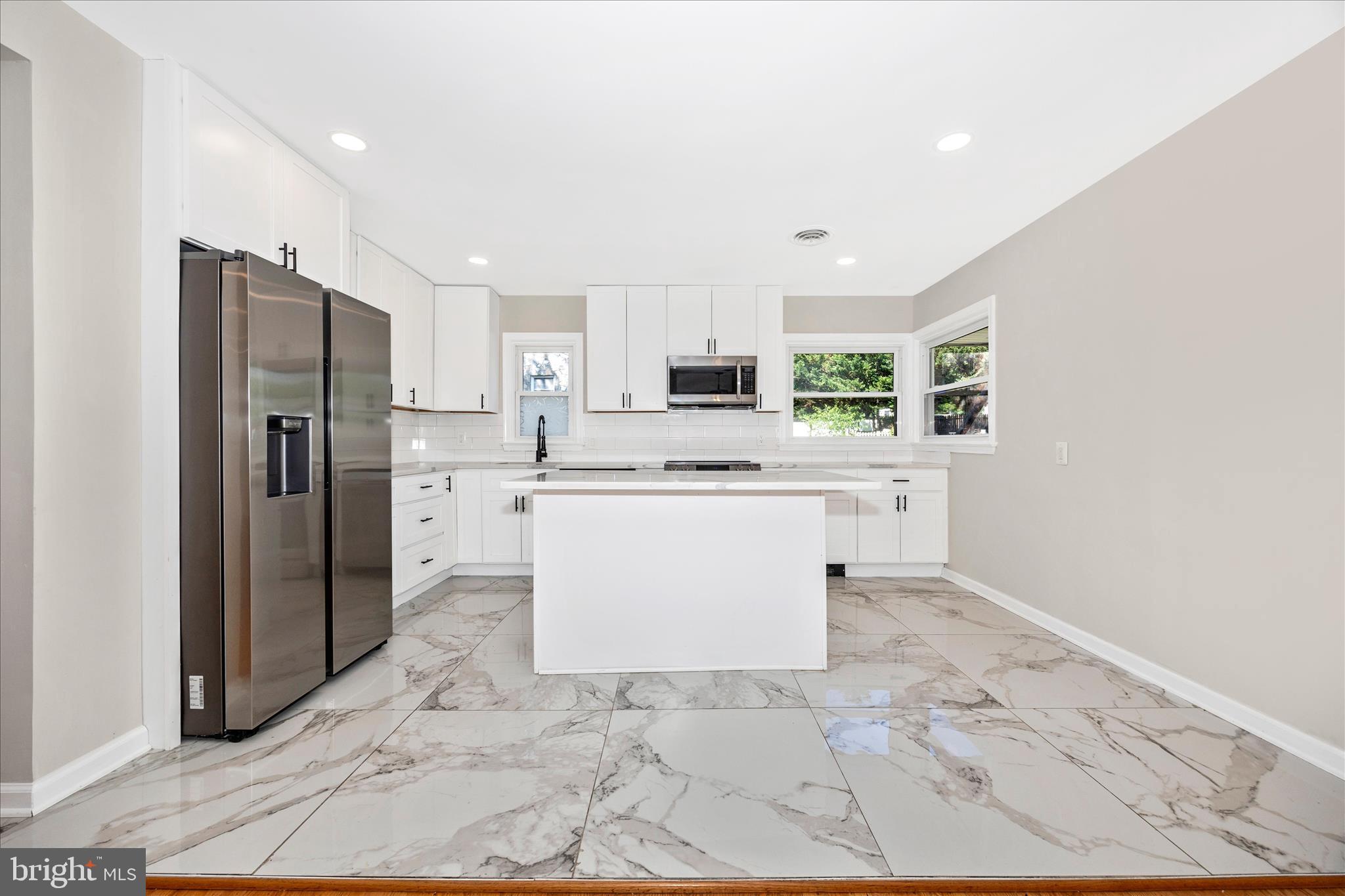 16215 Redland Road Rockville, MD 20855 - Photo 12 of 51 Kitchen