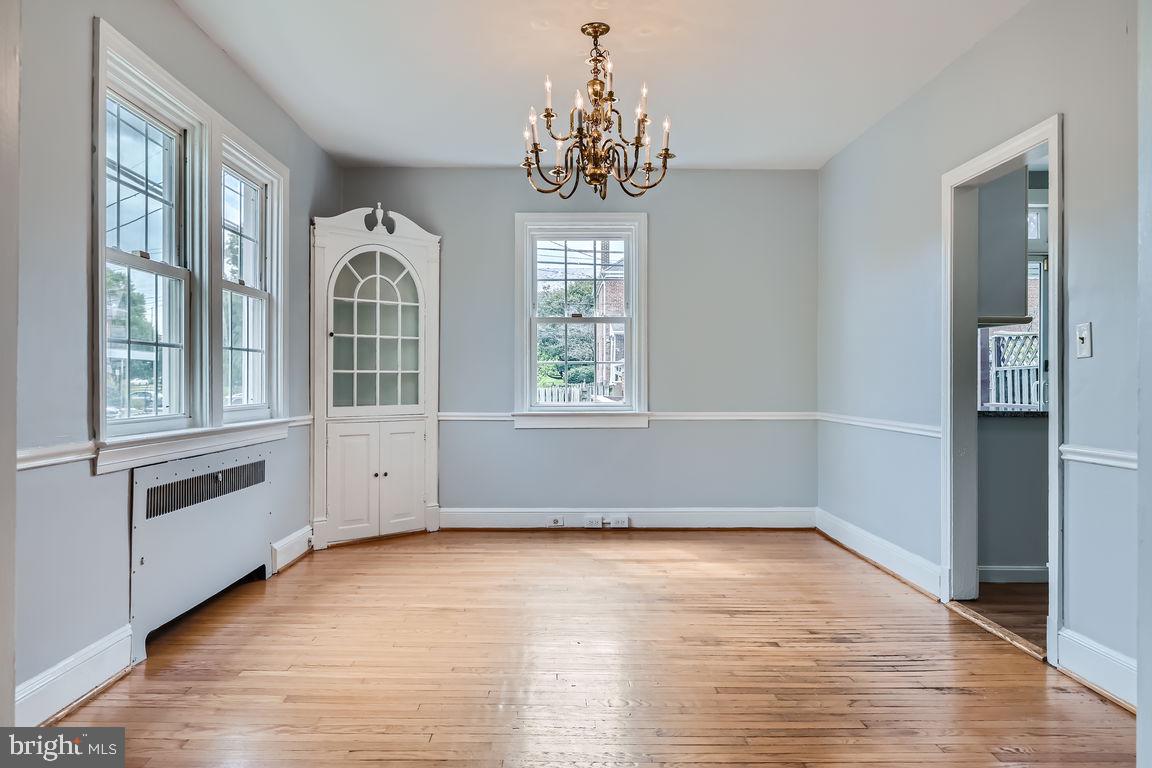 427 Hopkins Road Baltimore, MD 21212 - Photo 8 of 27
