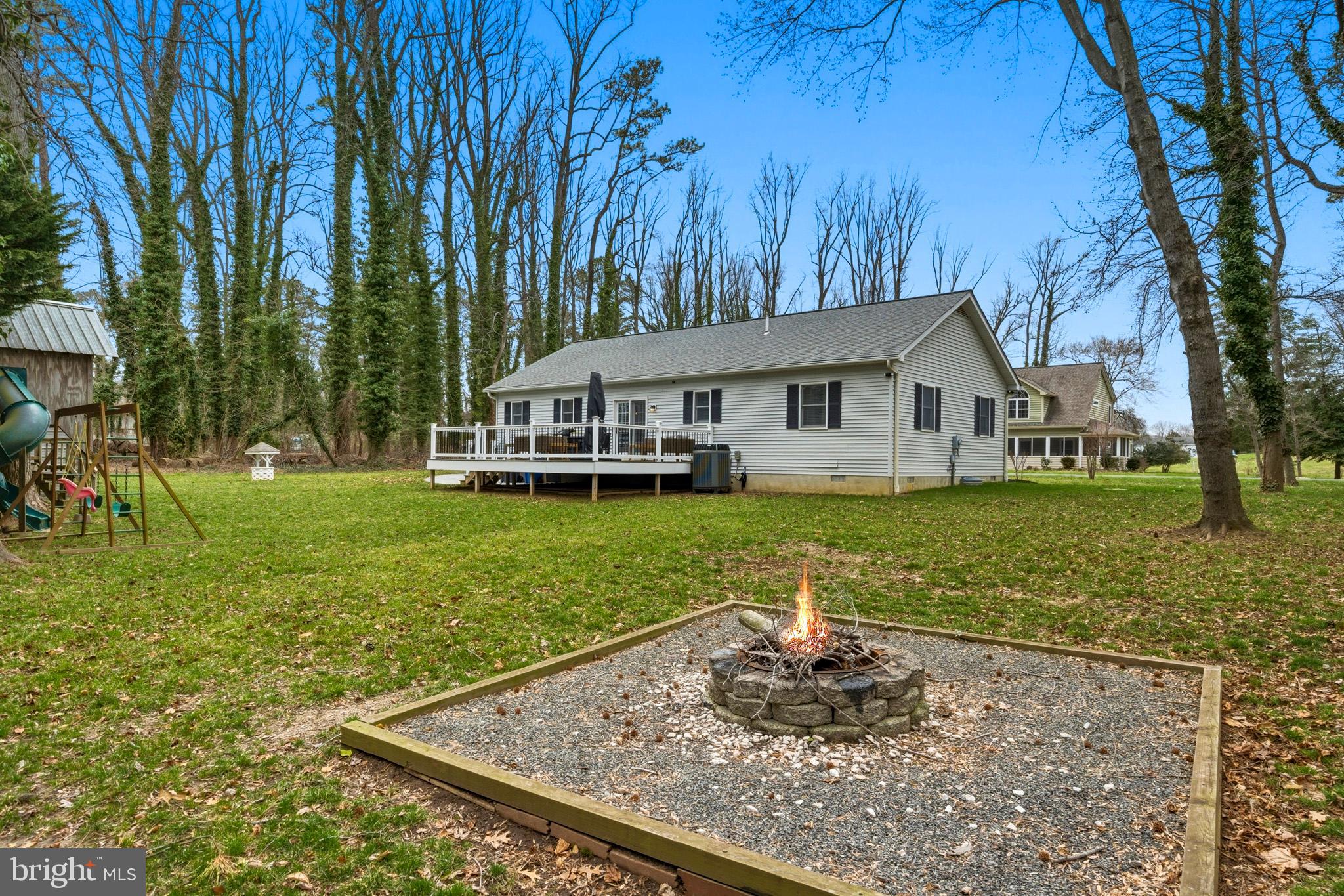 3930 Dogwood Road Port Republic, MD 20676 - Photo 3 of 48 a front view of a house with garden
