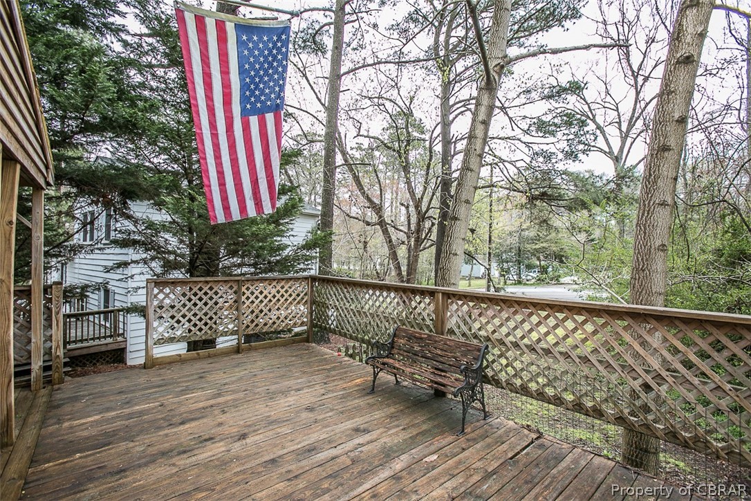 7542 Roaring Springs Road Gloucester, VA 23061 - Photo 35 of 47