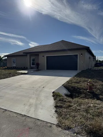 $380,000 | 1032 Southeast 38th Terrace, Okeechobee, FL 34974