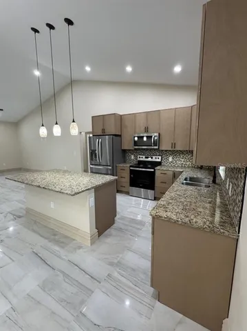 $380,000 | 1032 Southeast 38th Terrace, Okeechobee, FL 34974