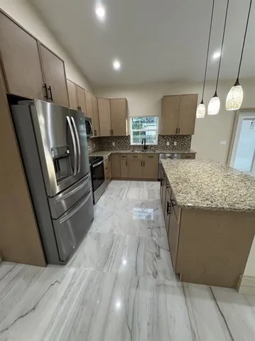 $380,000 | 1032 Southeast 38th Terrace, Okeechobee, FL 34974