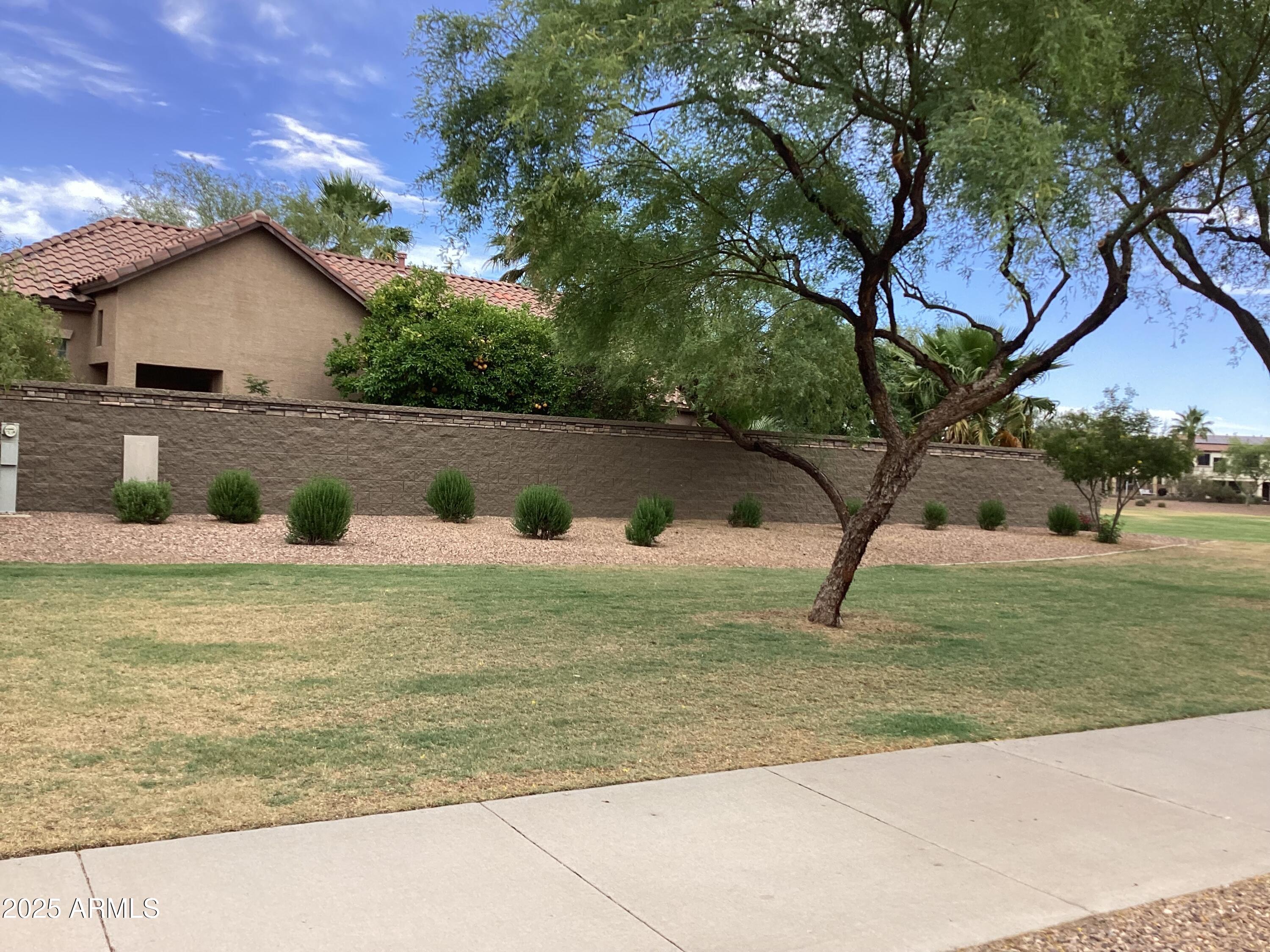 4083 East Rustler Way Gilbert, AZ 85297 - Photo 46 of 47 Walk to park