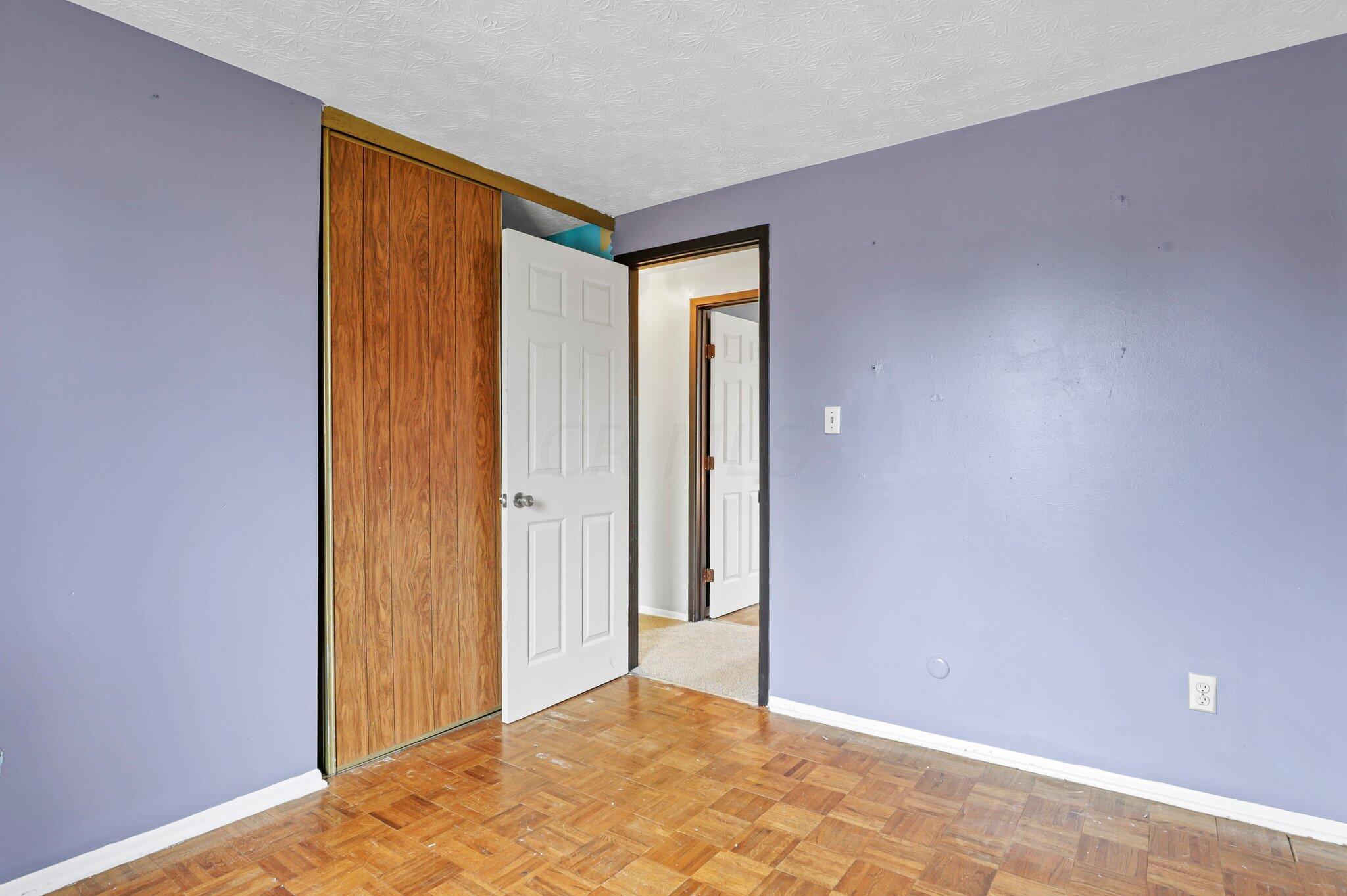 910 Ruma Road Columbus, OH 43207 - Photo 37 of 43 37-web-or-mls-0N4A3418