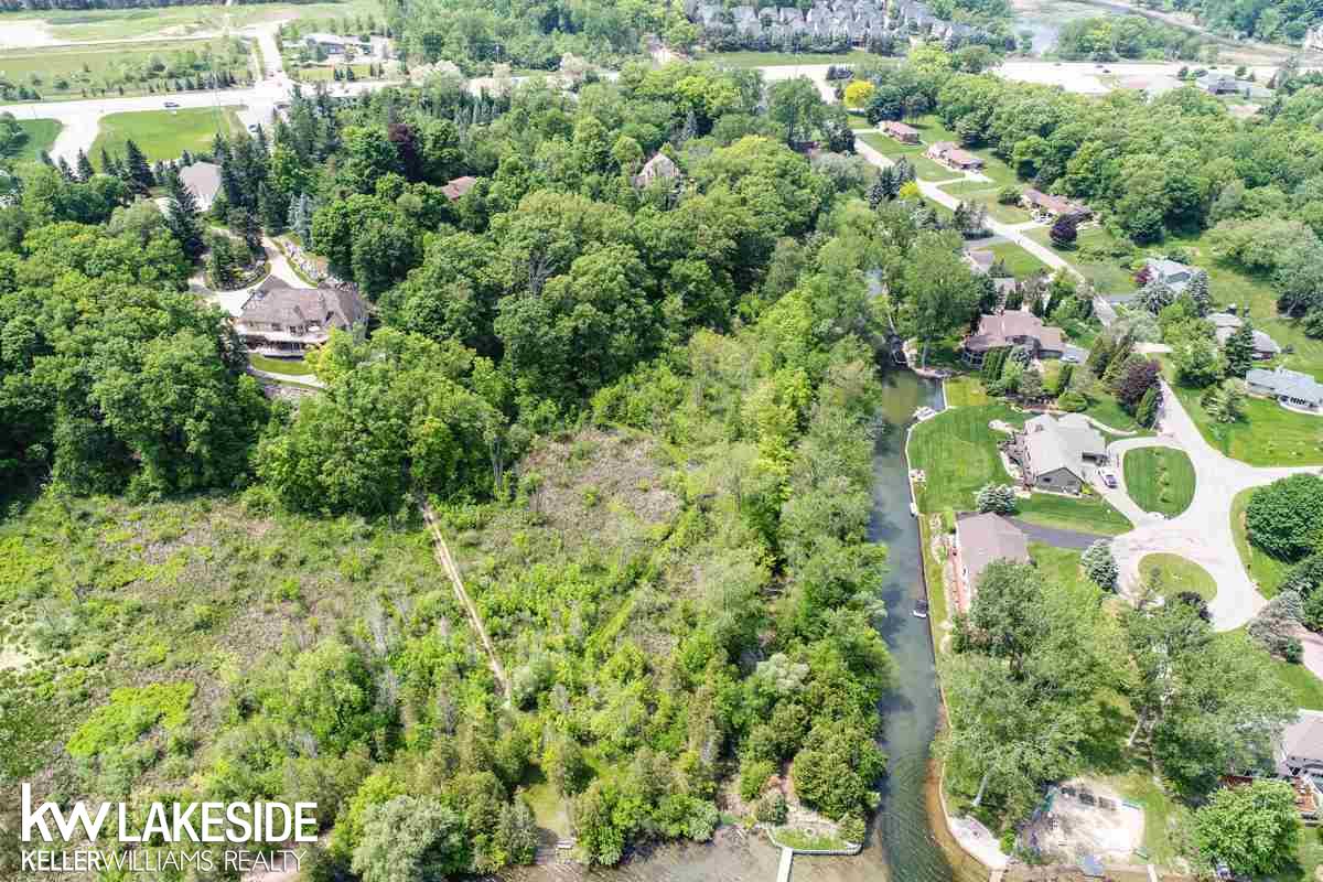 7400 Deer Lake Road Clarkston, MI 48346 - Photo 8 of 42