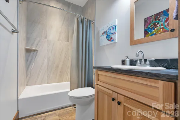 $850,000 | 70 Unvdatlvi Court, Brevard, NC 28712