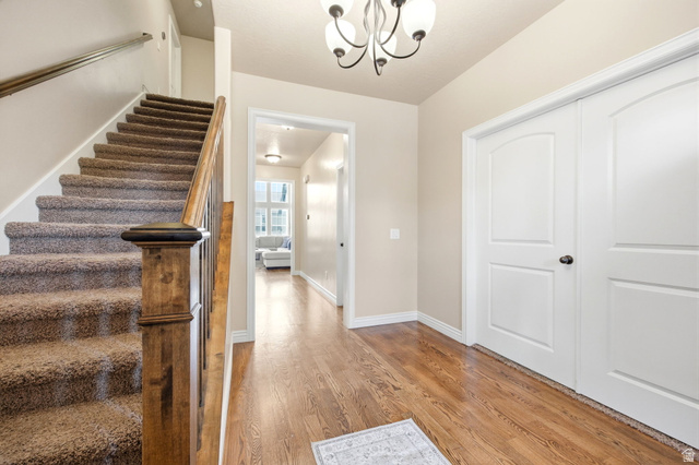 4516 Sebago Way South Jordan, UT 84009 - Photo 6 of 50