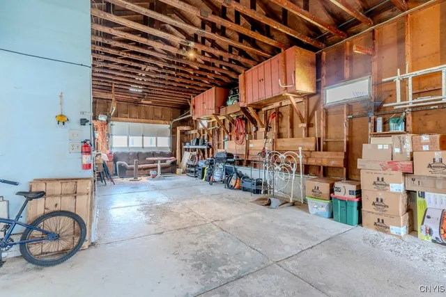 $209,900 | 109 Kendall Drive East, Manlius, NY 13057