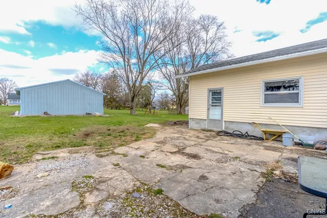 $209,900 | 109 Kendall Drive East, Manlius, NY 13057