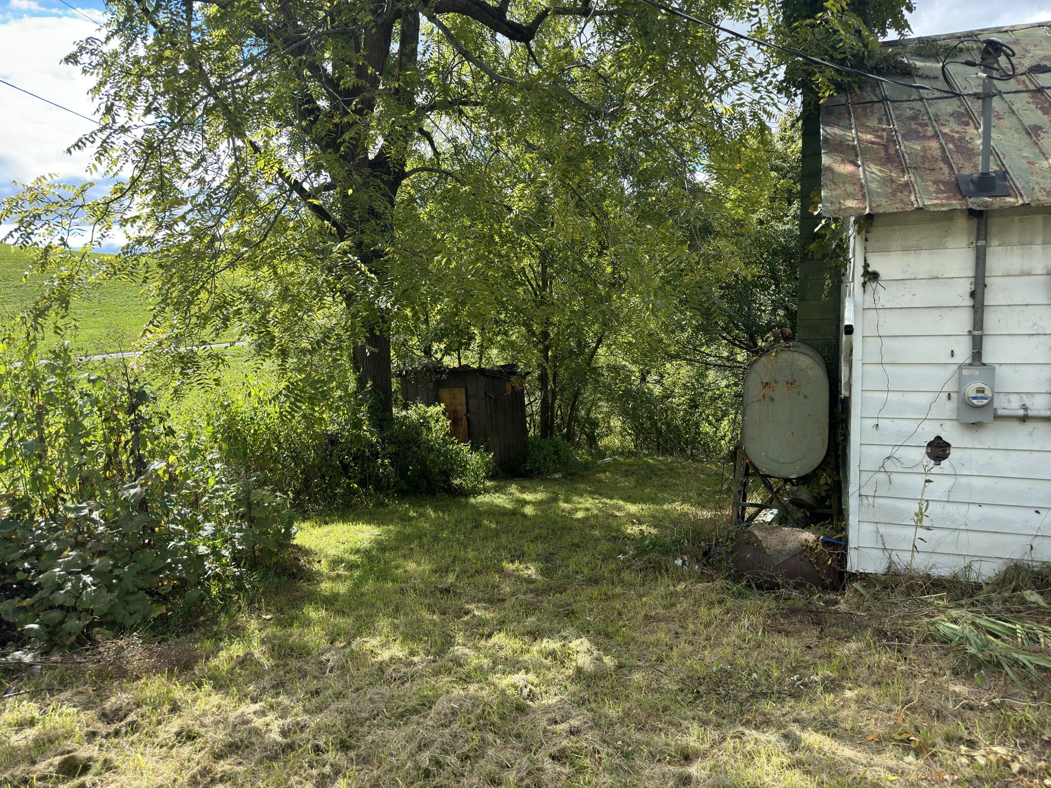 2433 East Hazel Mountain Road Dante, VA 24237 - Photo 19 of 20 E8687236-6C86-4E1B-AA6D-278678AD799E