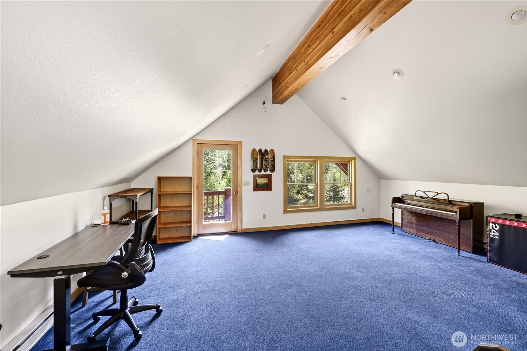 19 A And B Two Rivers Road Mazama, WA 98833 - Photo 32 of 40 a view of workspace with furniture and window