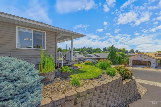 $390,000 | 935 Grelle Avenue, Lewiston, ID 83501