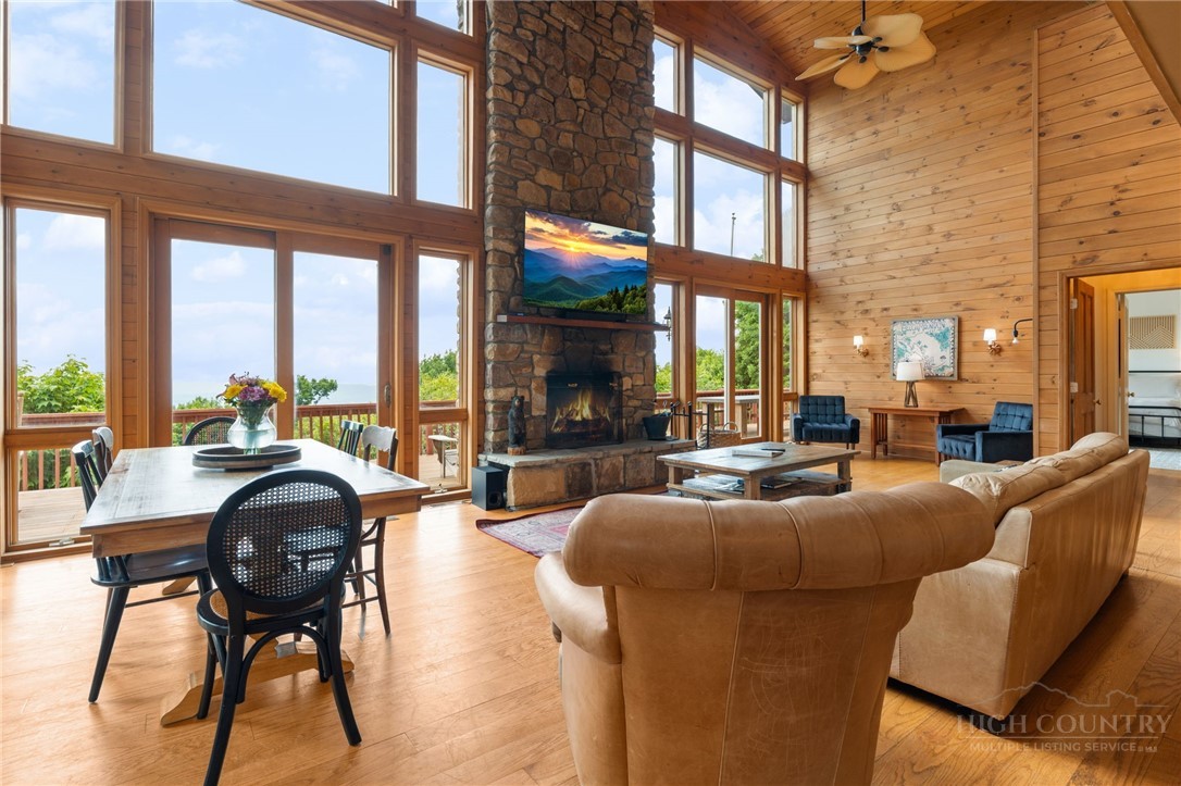 200 Summit Road Beech Mountain, NC 28604 - Photo 8 of 47