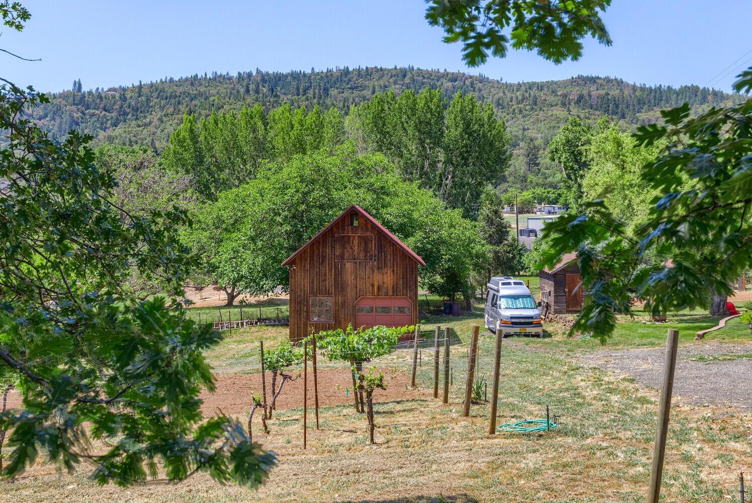 4313 South Stage Road Medford, OR 97501 - Photo 60 of 70 29_SSR_29_mls