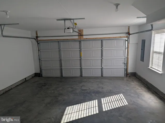 a view of a garage