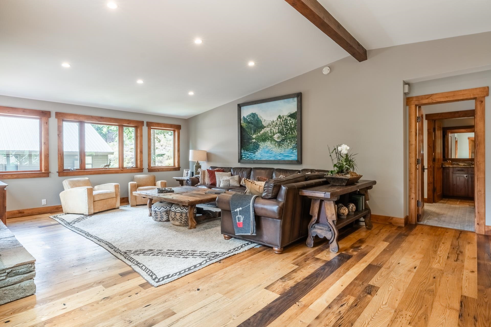 62 Cliff Circle Mammoth Lakes, CA 93546 - Photo 18 of 45 a living room with furniture and a wooden floor