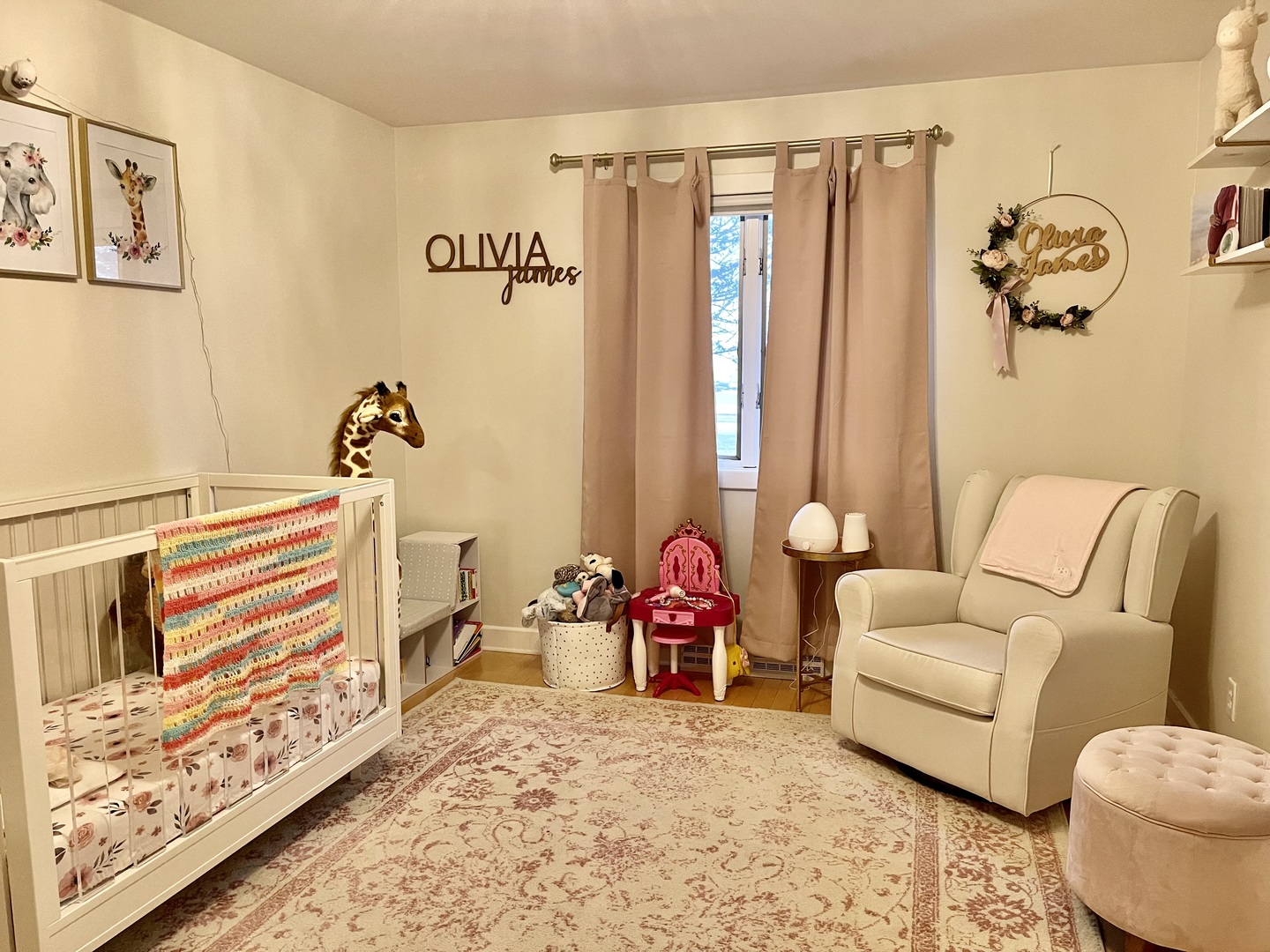 811 North 38th Road Mendota, IL 61342 - Photo 17 of 27 a bedroom with furniture and a chair
