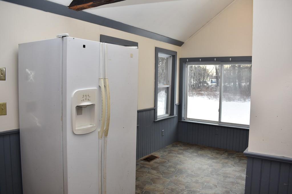 106 Turnpike Road Montague, MA 01376 - Photo 4 of 20 Gallery Image 4