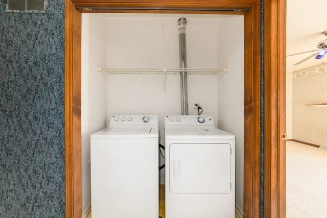 $324,900 | 1711 Pebble Beach Court, Hoffman Estates, IL 60169