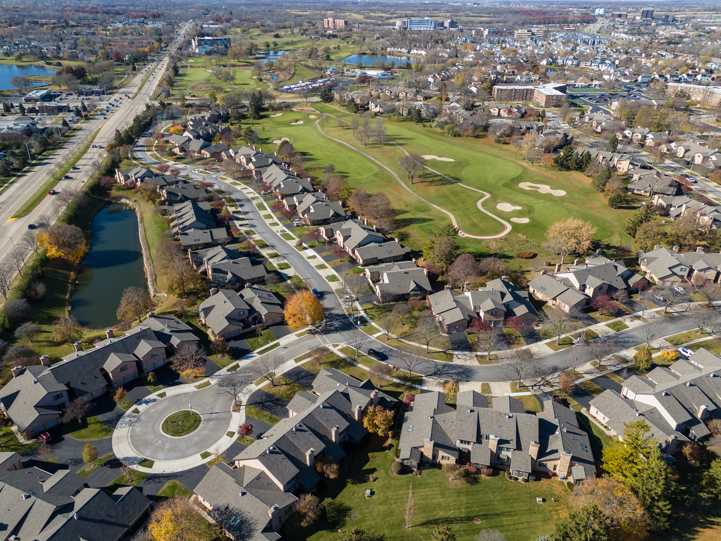 1711 Pebble Beach Court Hoffman Estates, IL 60169 - Photo 5 of 33