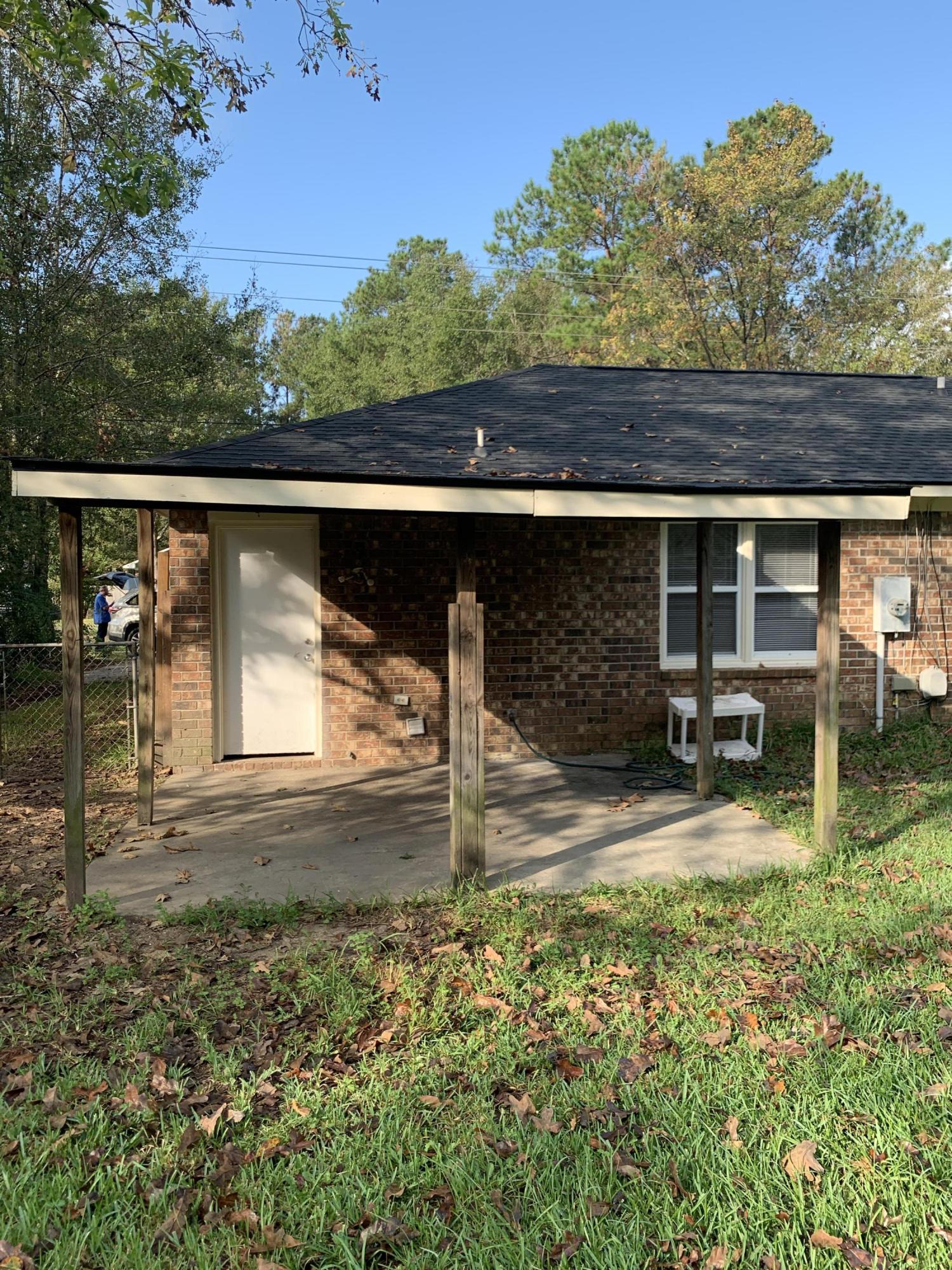1570 Royle Road Summerville, SC 29486 - Photo 12 of 13 Vzi54eyNRNG9+NLXSR947Q