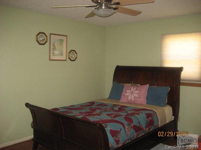 1072 Hidden View Loop Marion, NC 28752 - Photo 14 of 23 Gallery Image 14