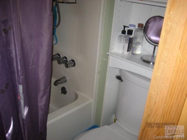 1072 Hidden View Loop Marion, NC 28752 - Photo 17 of 23 Gallery Image 17