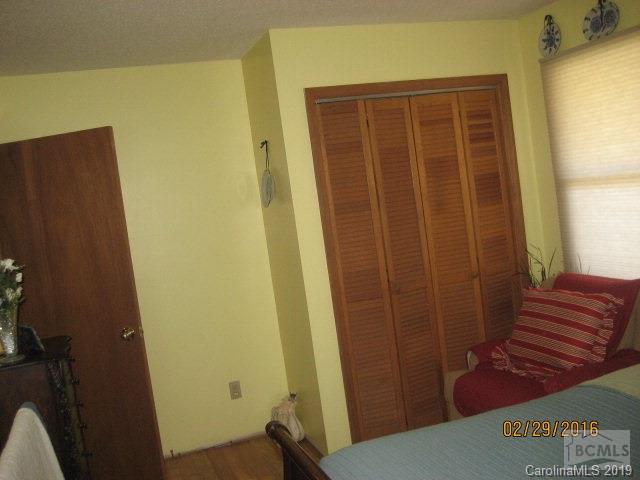 1072 Hidden View Loop Marion, NC 28752 - Photo 19 of 23 Gallery Image 19