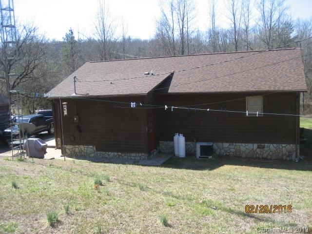 1072 Hidden View Loop Marion, NC 28752 - Photo 20 of 23 Gallery Image 20