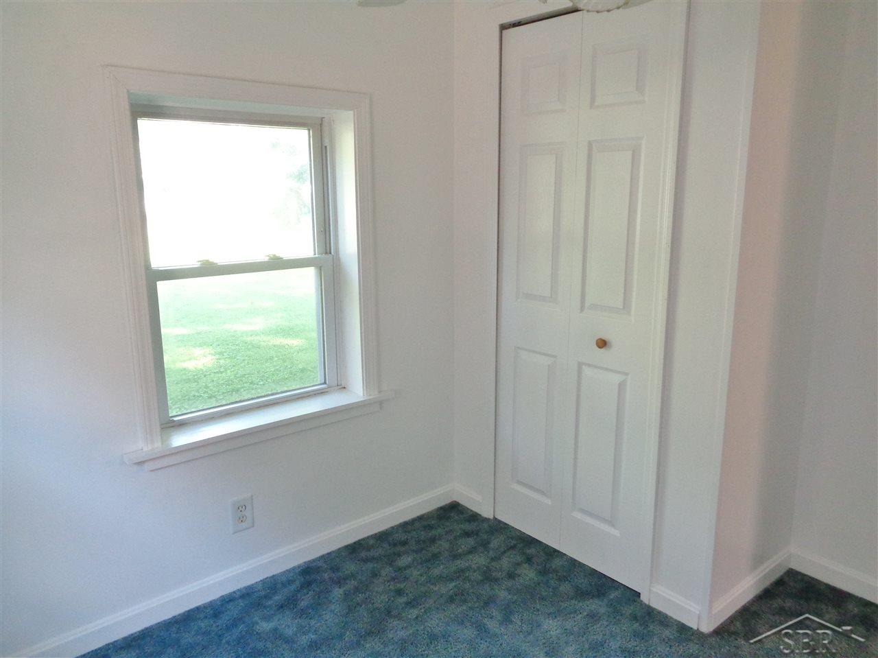 4179 Hackberry Road Bridgeport, MI 48722 - Photo 13 of 19 31389985-12.JPG