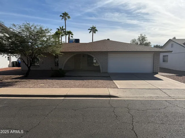 a house view with a outdoor space