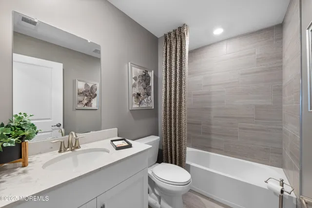 $695,000 | 45 Saratoga Road, New Egypt, NJ 08533