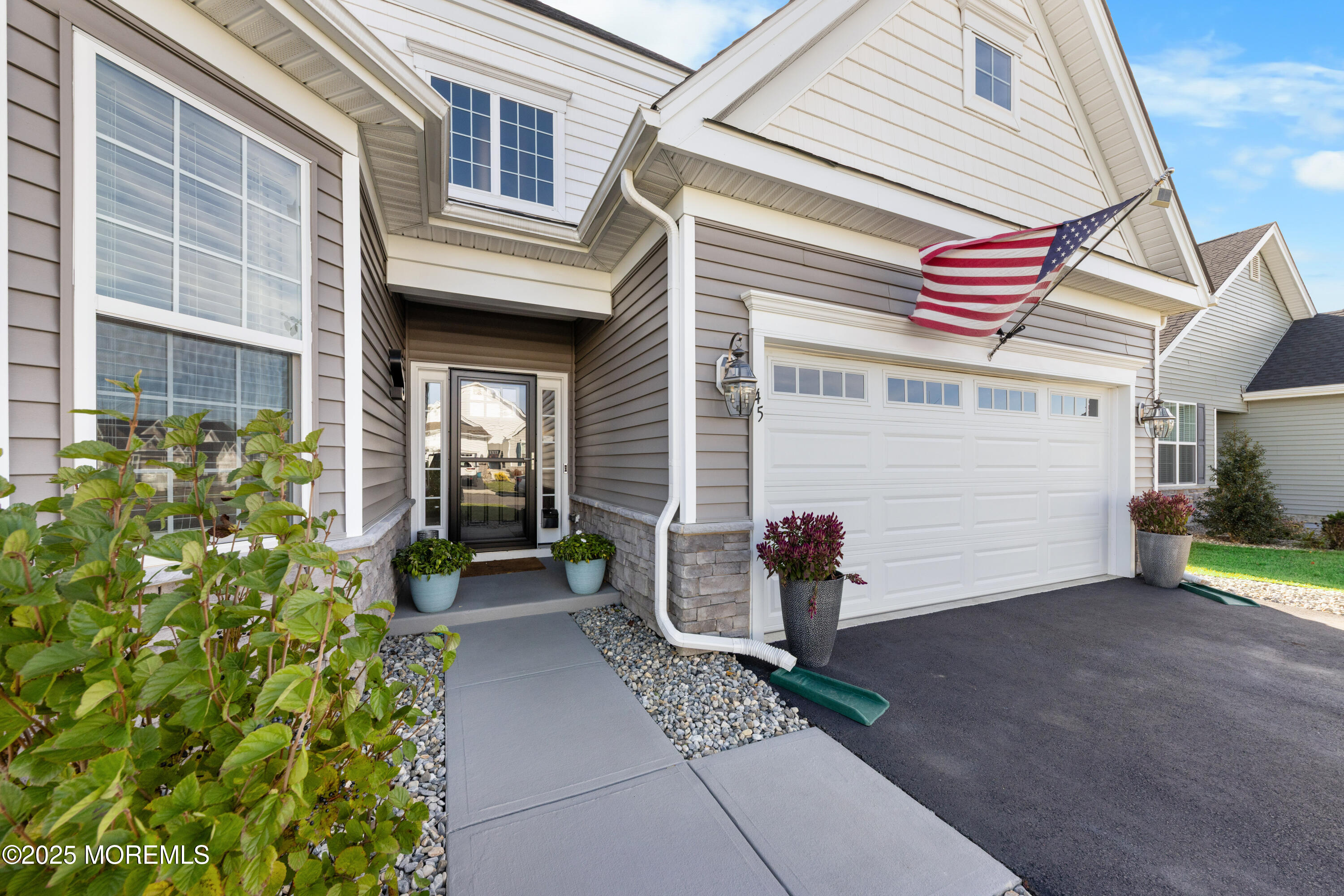 45 Saratoga Road New Egypt, NJ 08533 - Photo 4 of 55 45SaratogaRd-29